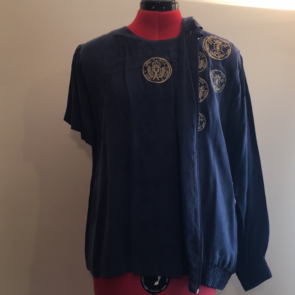 Cache Three Piece Tracksuit. - image 3